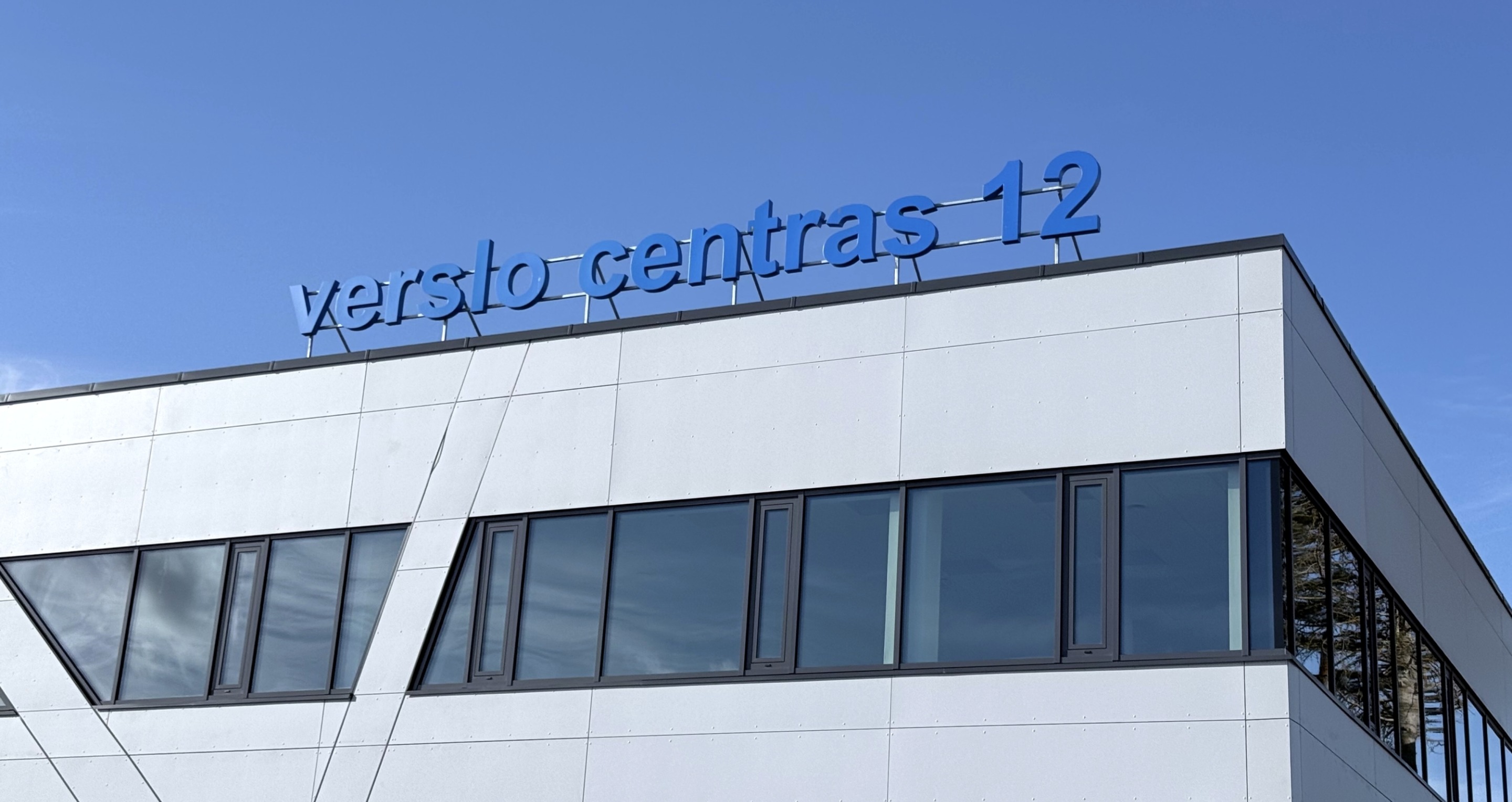 verslo centras 12